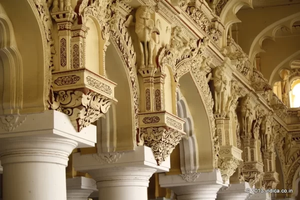 Stucco work inside Thirumalai Nayakar Mahal
