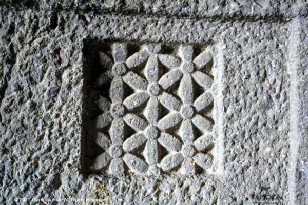 Motif on the wall imitating window