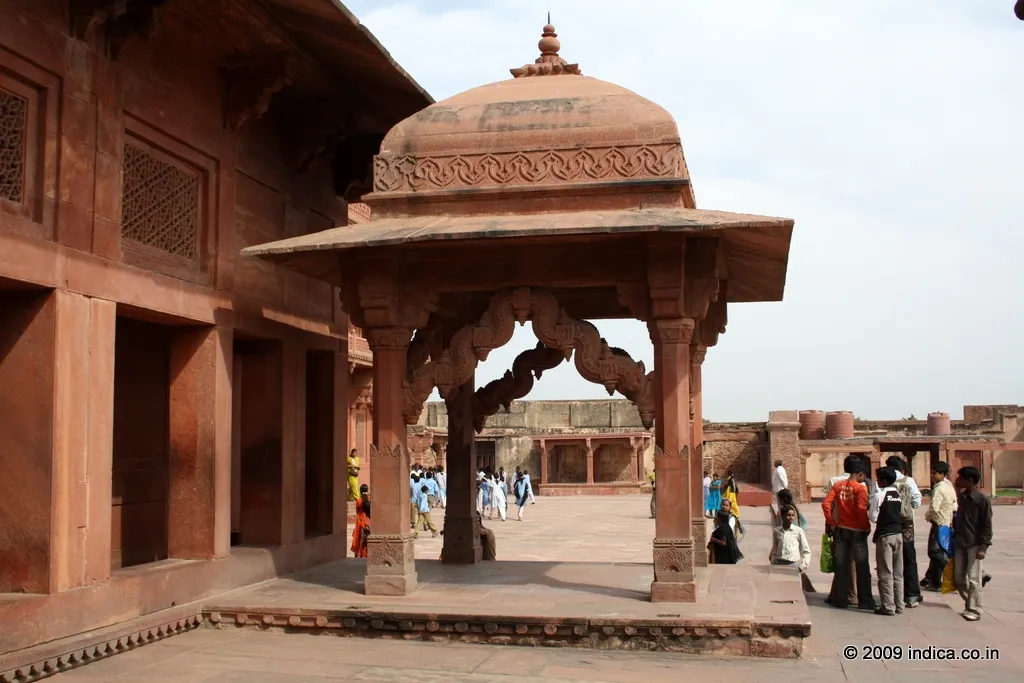 The Pavilion called Yog's seat in front of the Ankh Michouli building