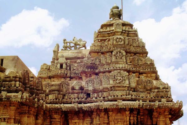 Hoysala crest- the hero fighting a lion- at the tower of the Mallikarjuna temple of Basaralu