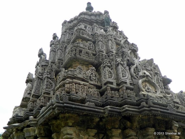 Tower over the main shrine of Amruteshvara Temple at Amruthapura