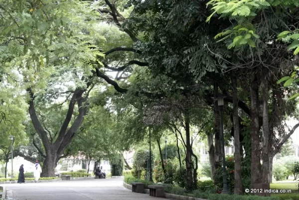 Garden in Aga Khan Palace