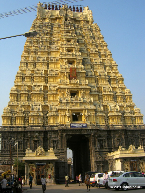 Gateway to Ekambaranathar Temple complex in Kanchipuram