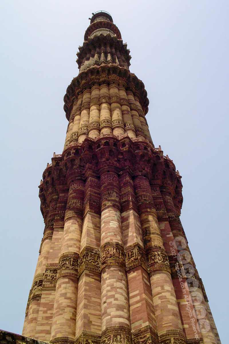 Qutab-ud-din Aibak built the Qutab Minar in AD 1193 to commemorate the defeat of Delhi's last Hindu kingdom. This 73m (24ft) tall 'Tower of Victory" is a major tourist attraction in Delhi.