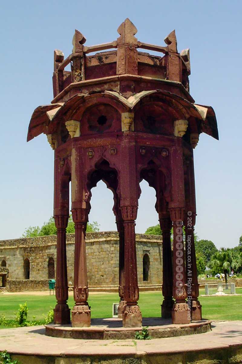 Unlike the lost dome of Feroz Shah Tughlaq, the Smith's Folly is re assembled and kept as a tailpiece of history. You can see this in the garden on the southeast corner of the Qutab Minar complex.