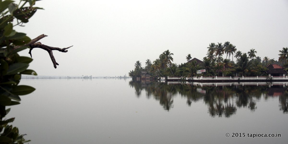 Club Mahindra Cherai is located on the narrow strip of land sandwiched between the beach and the backwaters.
