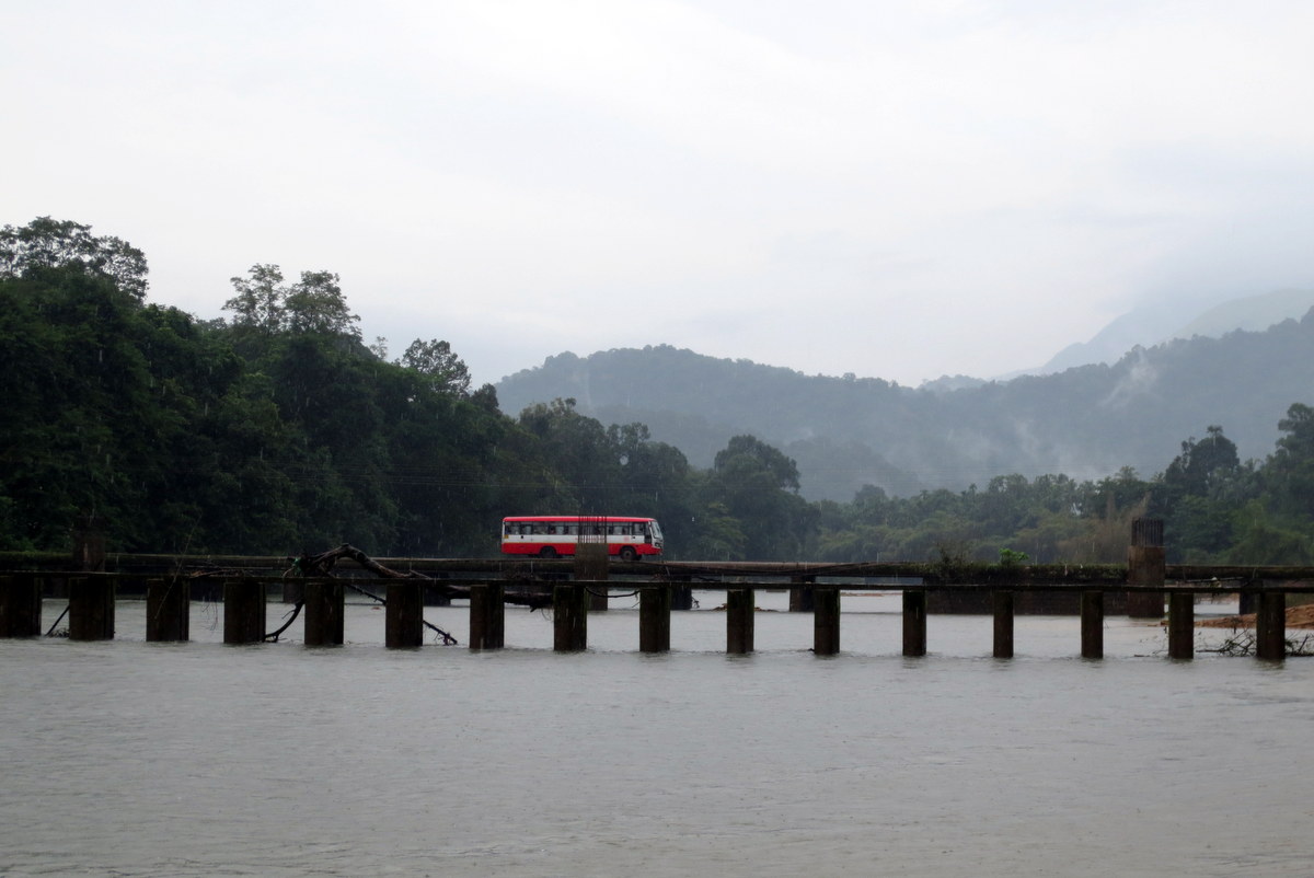 KSRTC Bus crossing the Kumaradhara River near Kukke