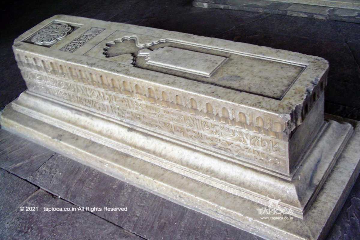 Humayun's Tomb Located inside the Mausoleum 