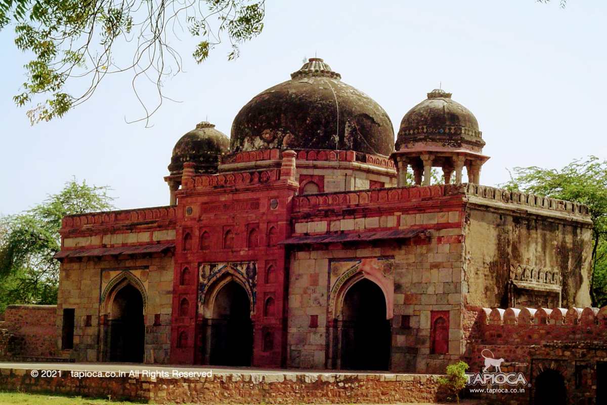 Mosque of Isa Khan  located near the Humayun's Tom & Garden 