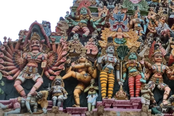 Stucco on the main Tower in Madurai Meenakshi Temple
