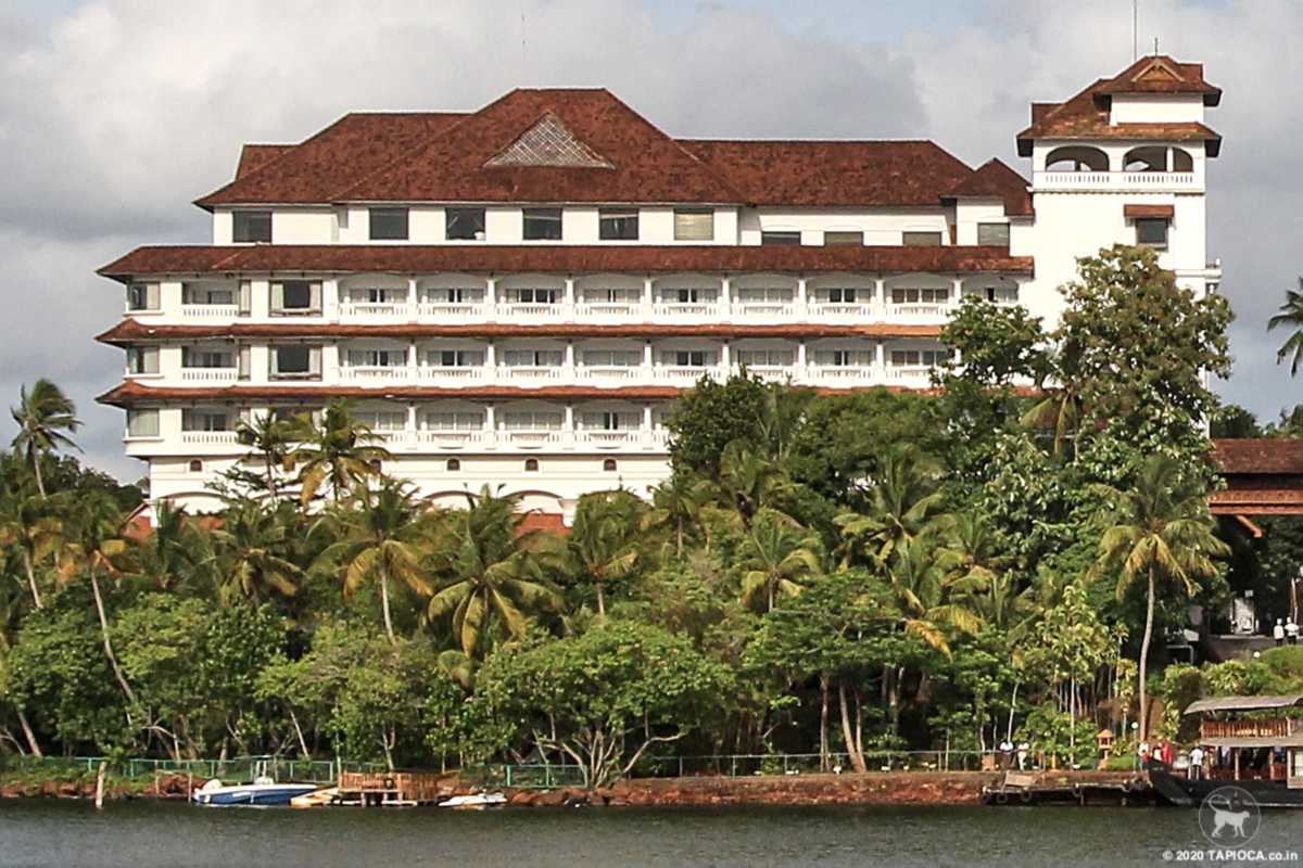 A five star resort overlooking the Ashtamudi Lake 