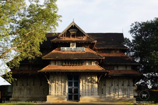 Vadakkunnathan Temple