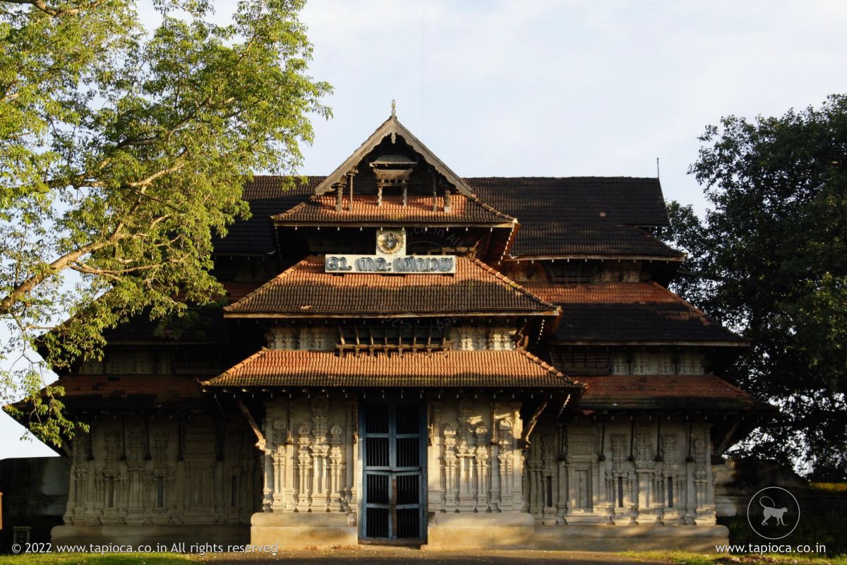 Gateway to the Vadakkunnathan Temple in Thrissur